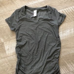 Maternity tee shirt short sleeve